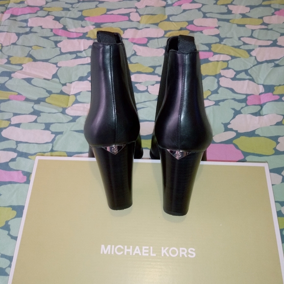 Michael Kors Lottie Chelsea Booties - Picture 8 of 10